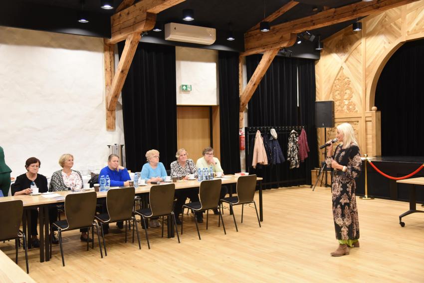 Śniadanie biznesowe pt. „ Znaczenie aktywności społecznej seniorów”