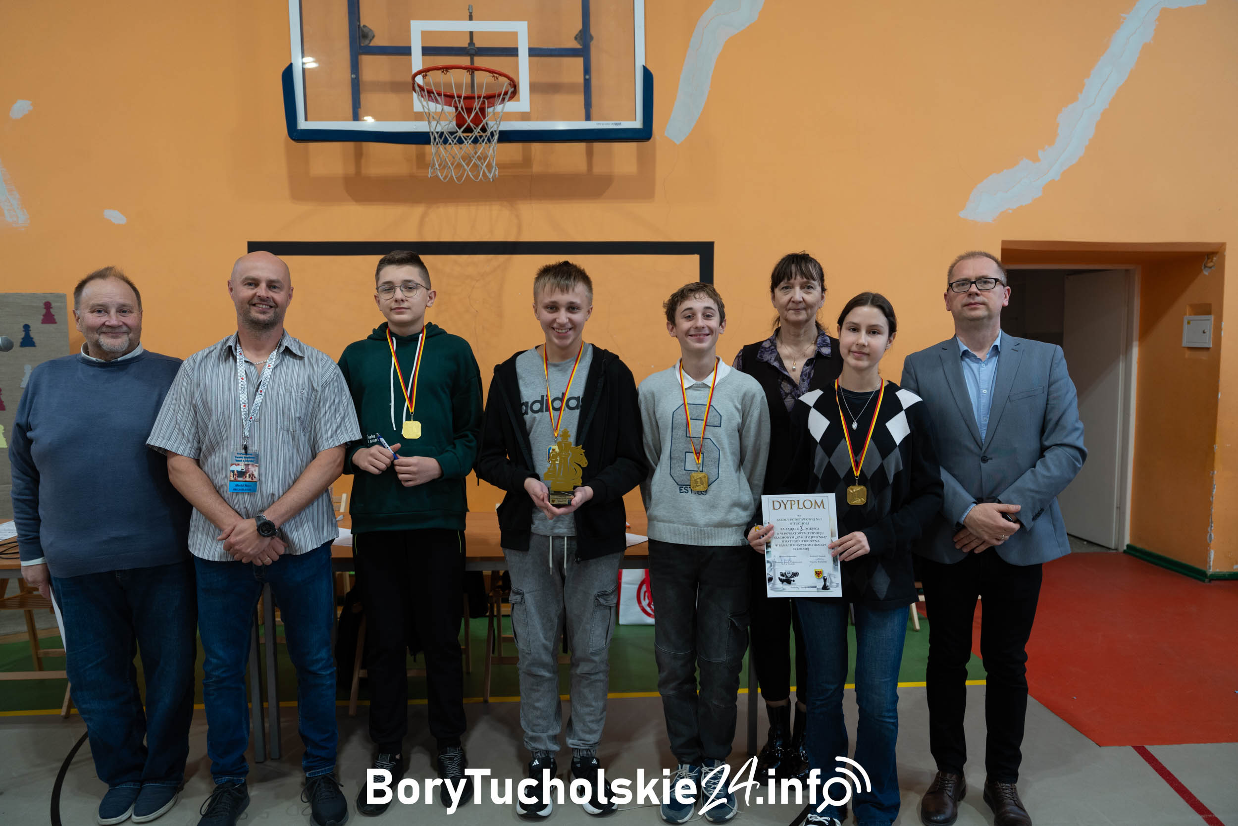 VI Powiatowy Turniej Szachowy „Szach z Jedynką” w Tucholi