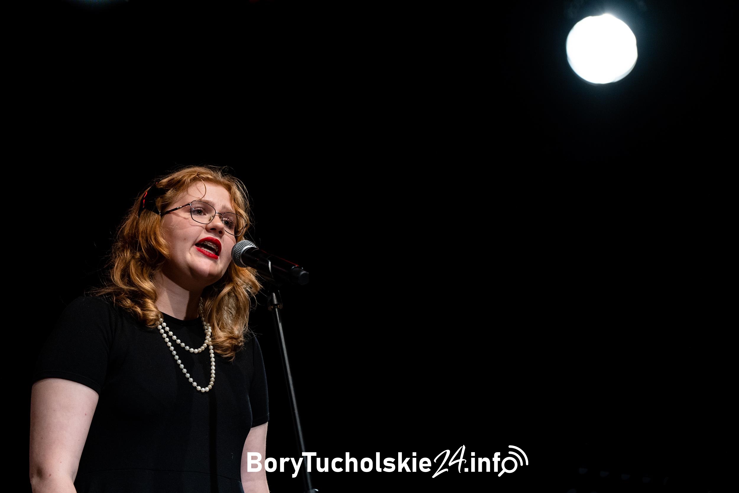 Zaduszki poetyckie w Śliwicach (ZDJĘCIA)