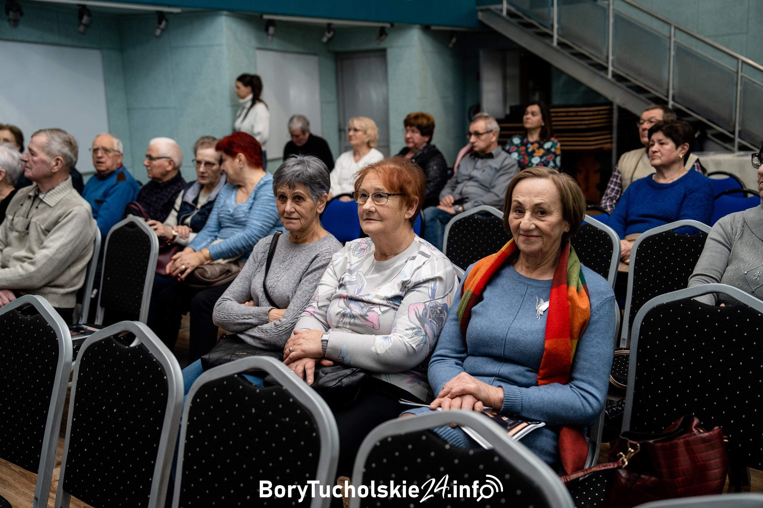 Cekcyn przypomina o Karcie Seniora. Spotkanie w GOK-u (FOTO)