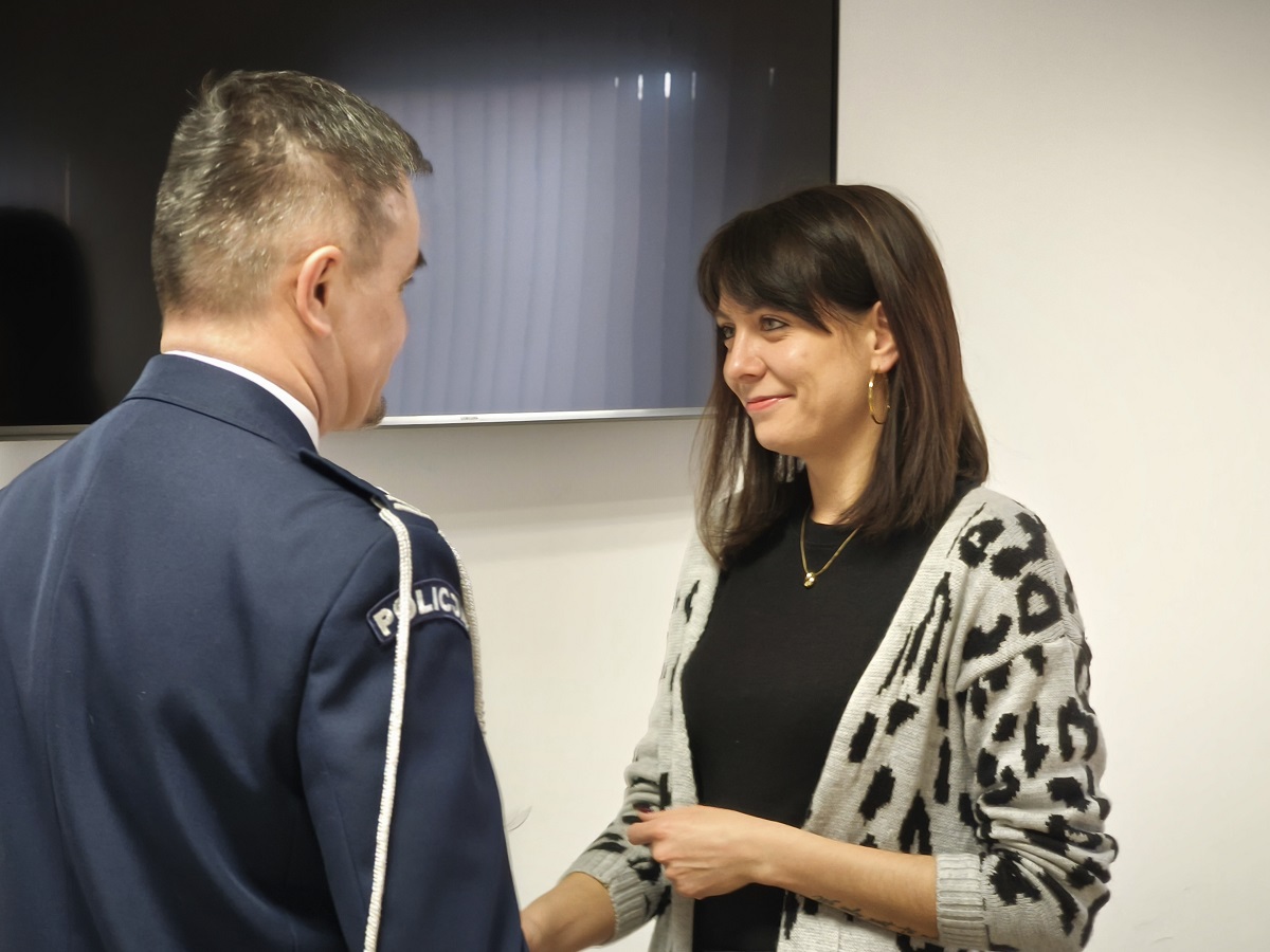 Dzień Służby Cywilnej w komendzie policji w Tucholi