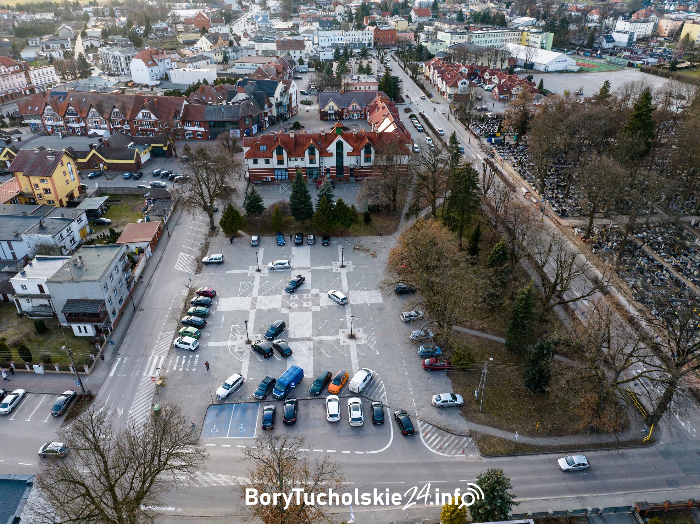 Plac Kalinowskich, Czersk