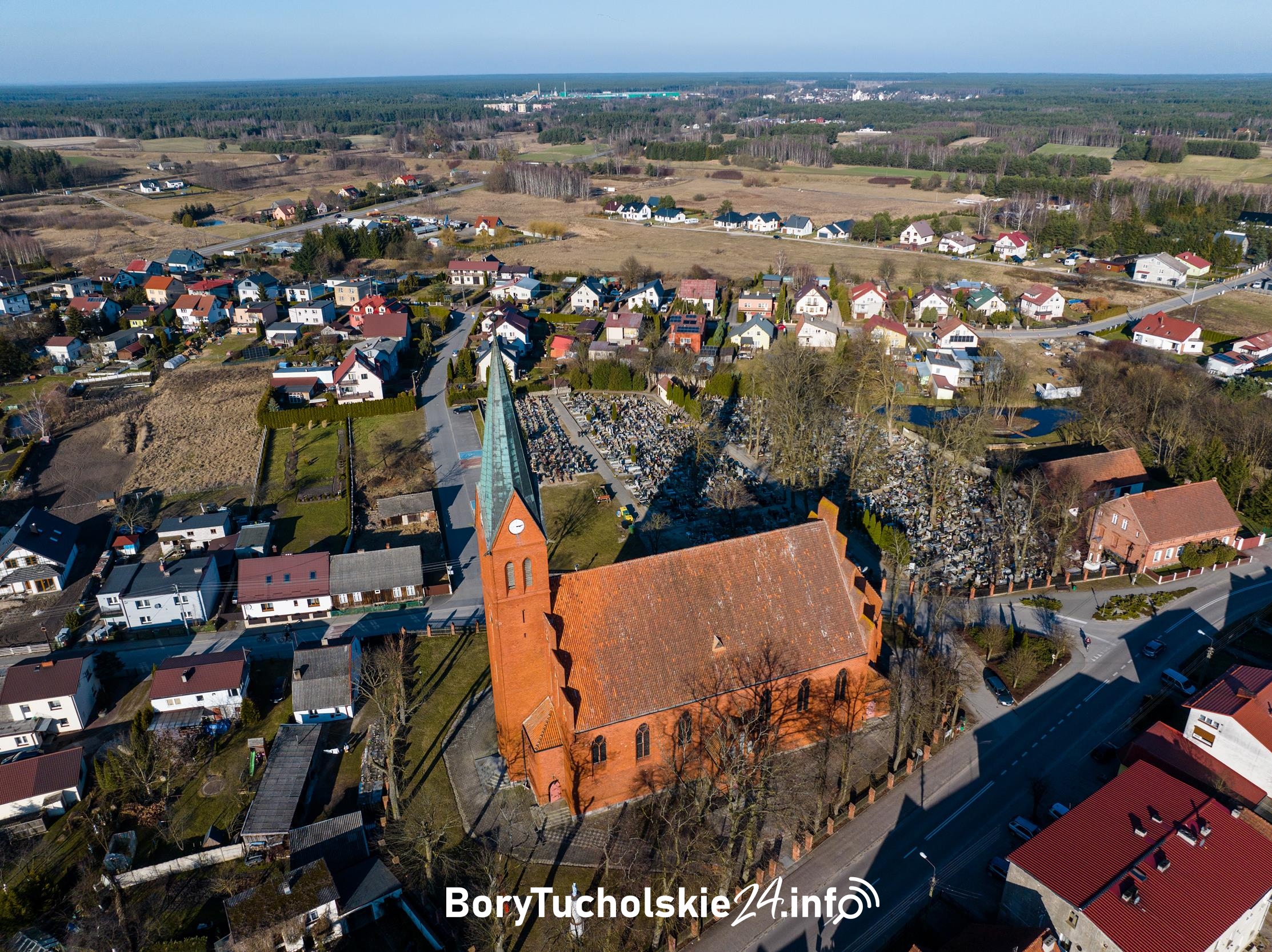 Ruszy remont dachu kościoła w Łęgu