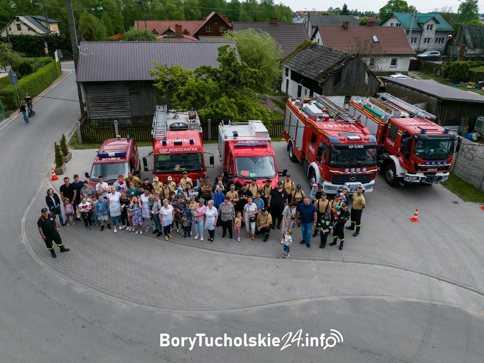 Parada wozów strażackich w Śliwicach (FOTO, WIDEO)