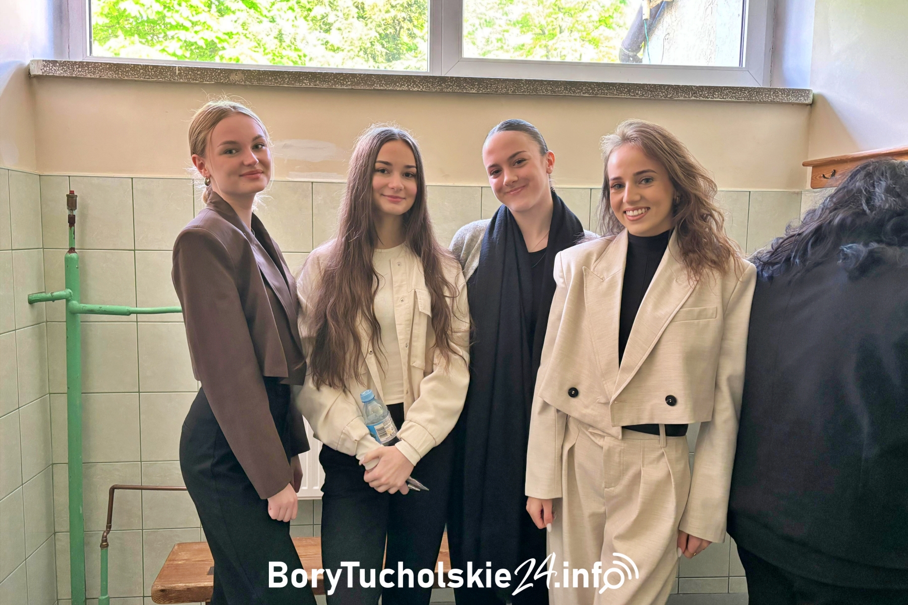 Matury 2025 rozpoczęte. Sprawdziliśmy, jak wyglądał pierwszy dzień w LO w Czersku (FOTO)