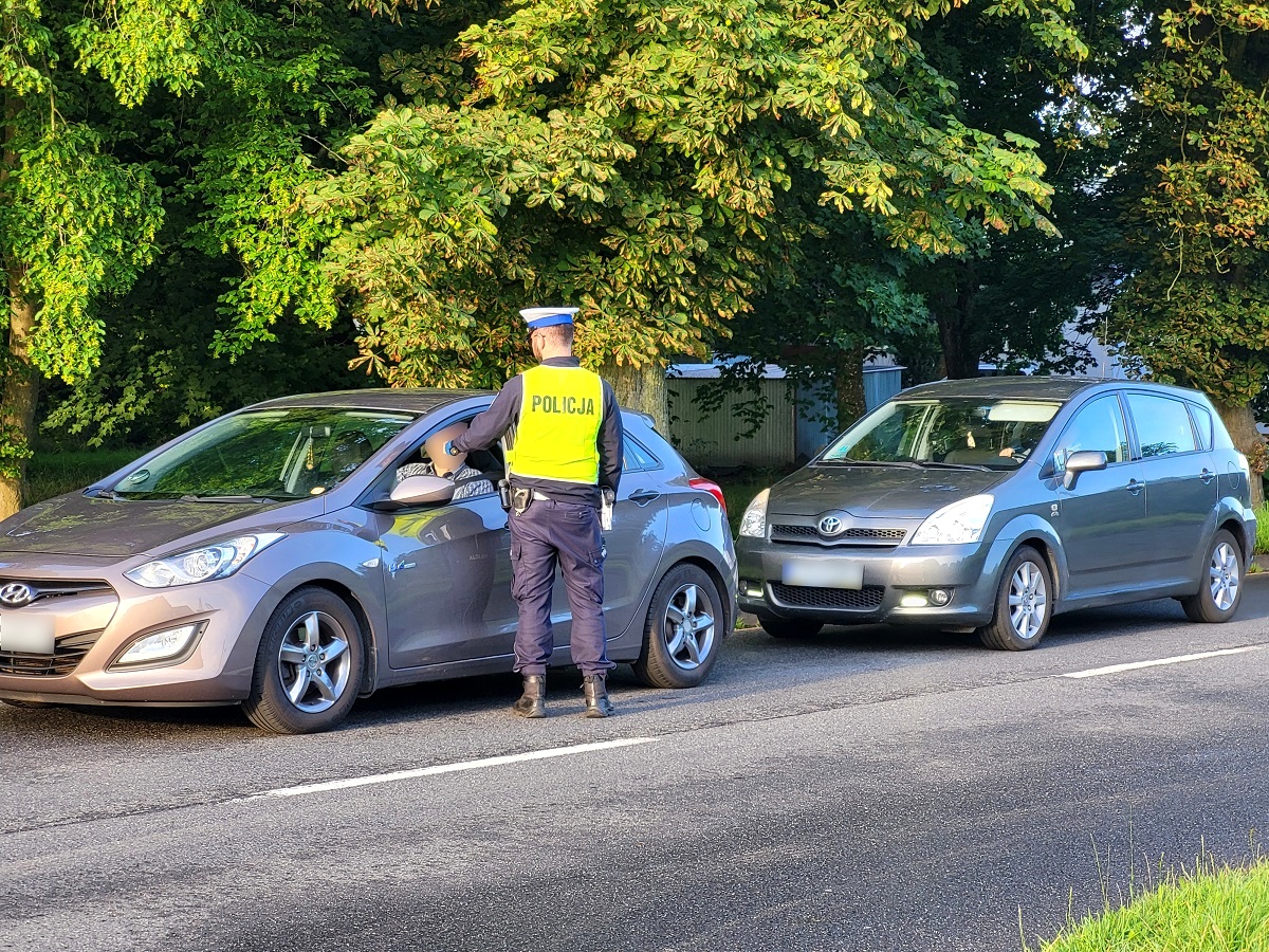 Policyjna akcja „Trzeźwy poranek”. Jeden kierowca prowadził po alkoholu