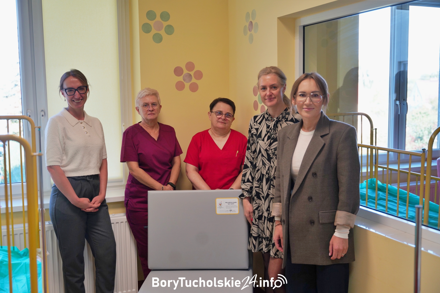 Szpital Tucholski otrzymał łóżka dla rodziców małych pacjentów (FOTO, WIDEO)