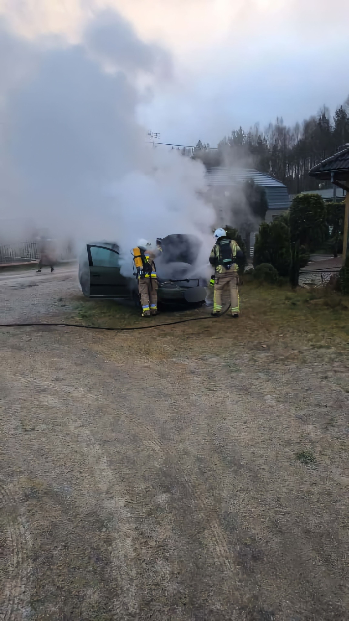 Pożar samochodu osobowego w Gutowcu