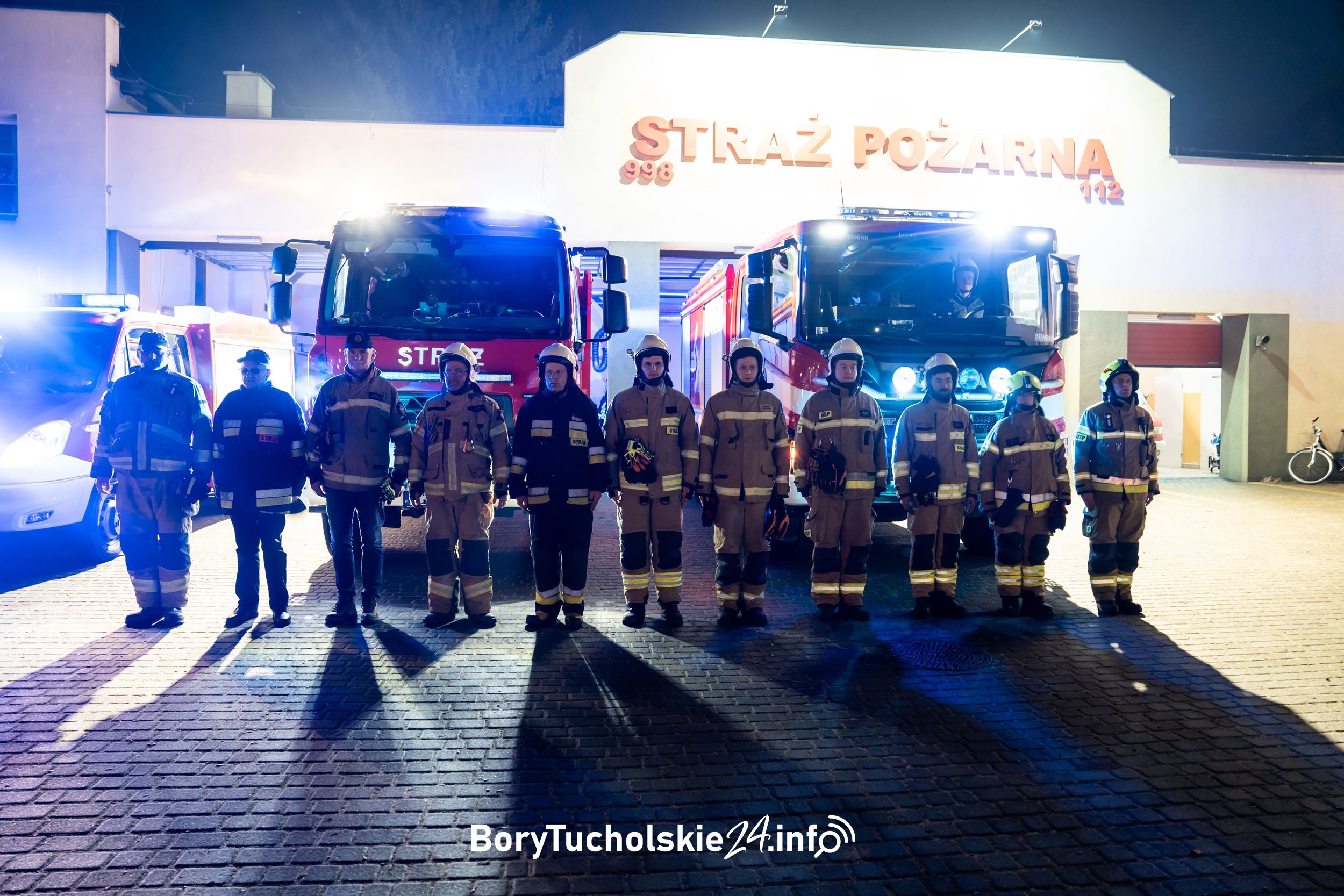 W gminie Czersk zawyły strażackie syreny. Druhowie uczcili pamięć kapelana fot. BoryTucholskie24.info