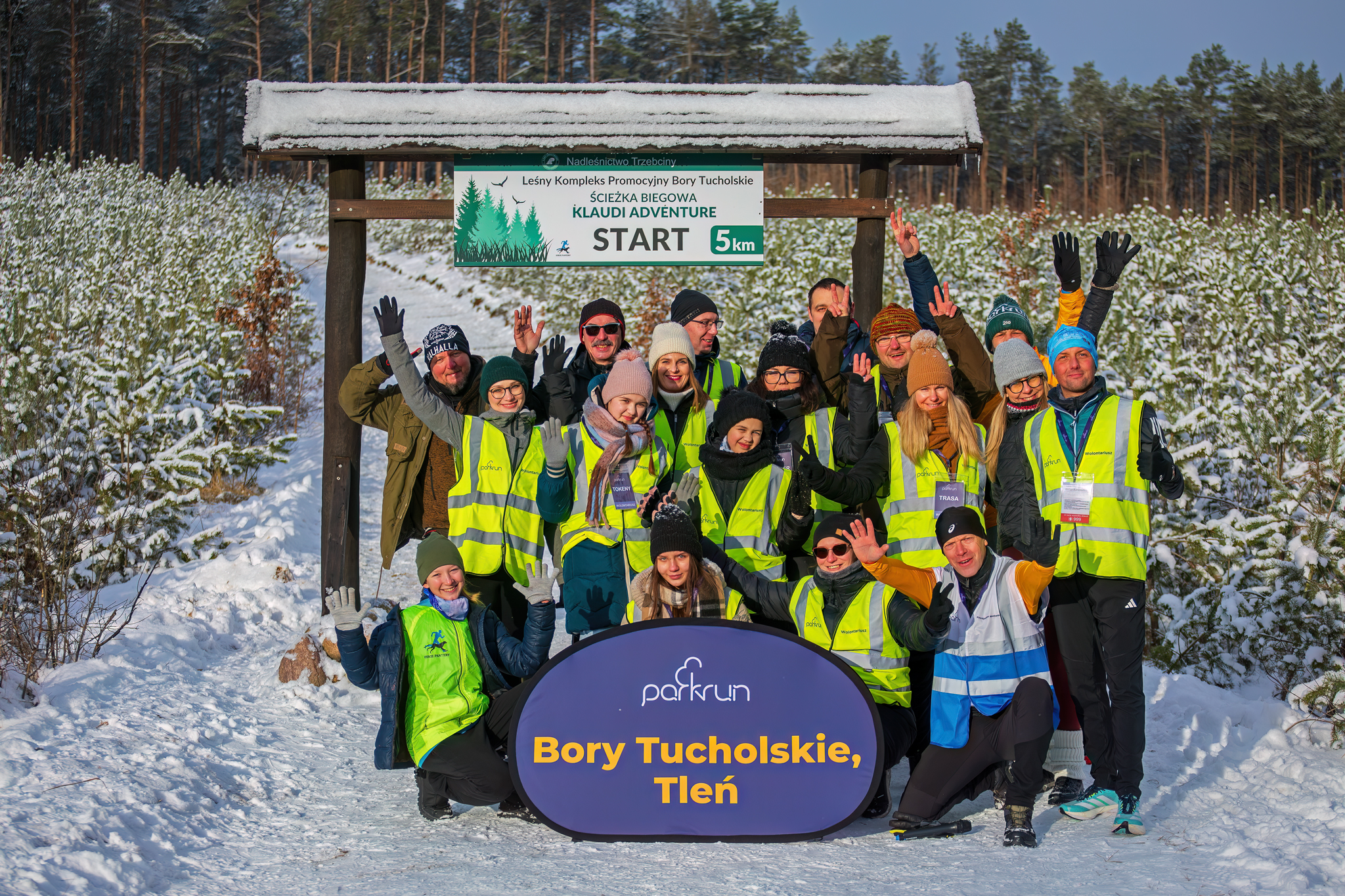 Inauguracja parkrun w Tleniu w obiektywie Piotra Szumigaja (FOTO)