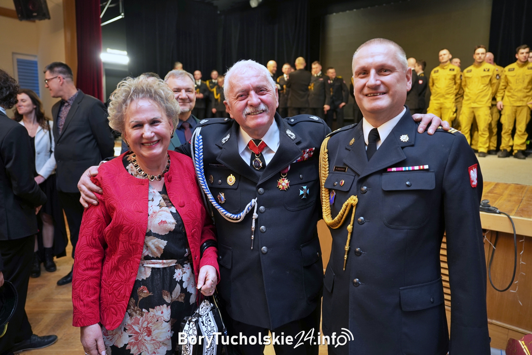 Strażak z krwi i kości odchodzi na emeryturę (FOTO, WIDEO)