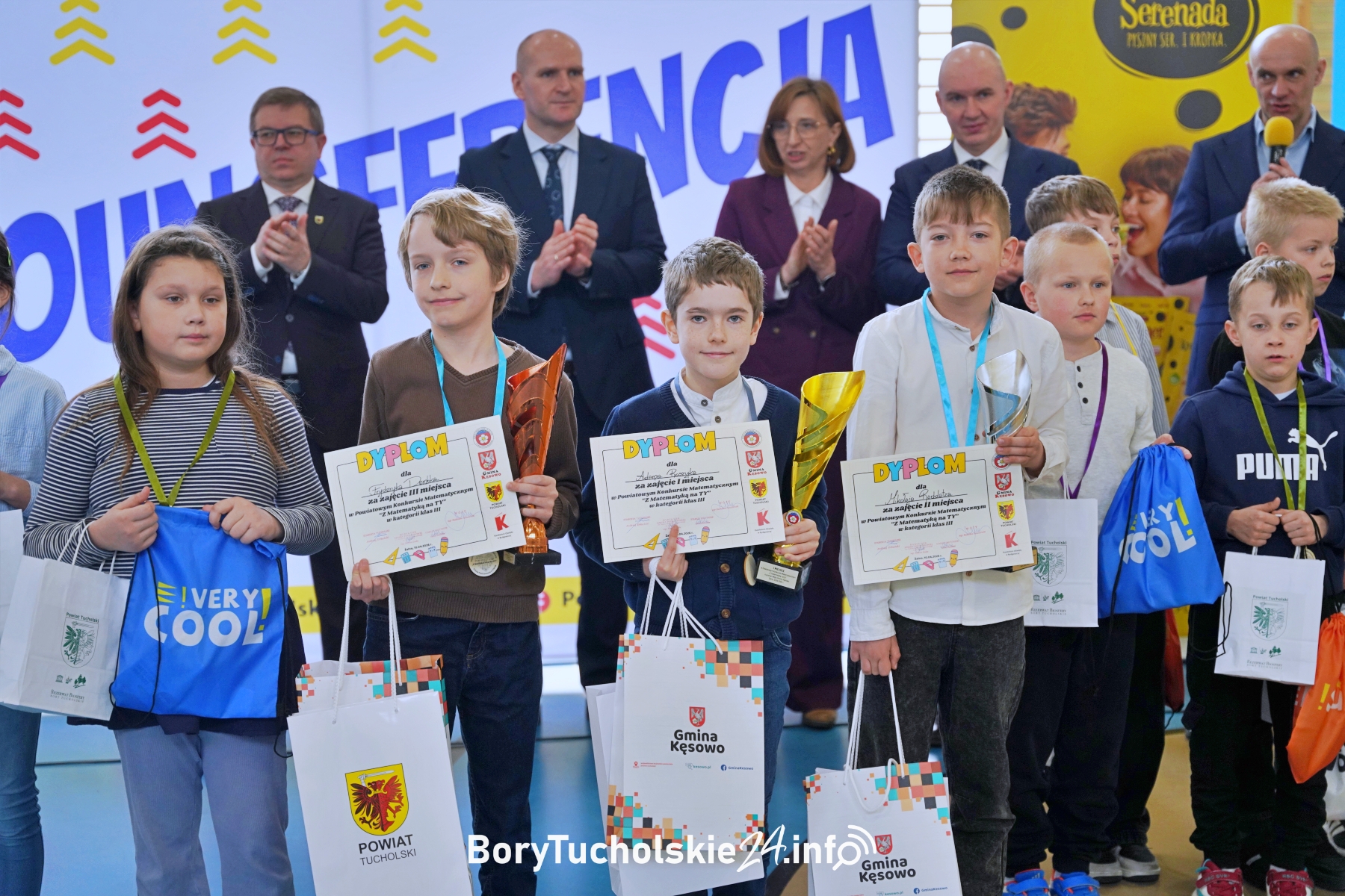 Ponad 50 uczniów z całego powiatu wzięło udział w konkursie „Z matematyką na Ty” w Żalnie (FOTO, WIDEO)