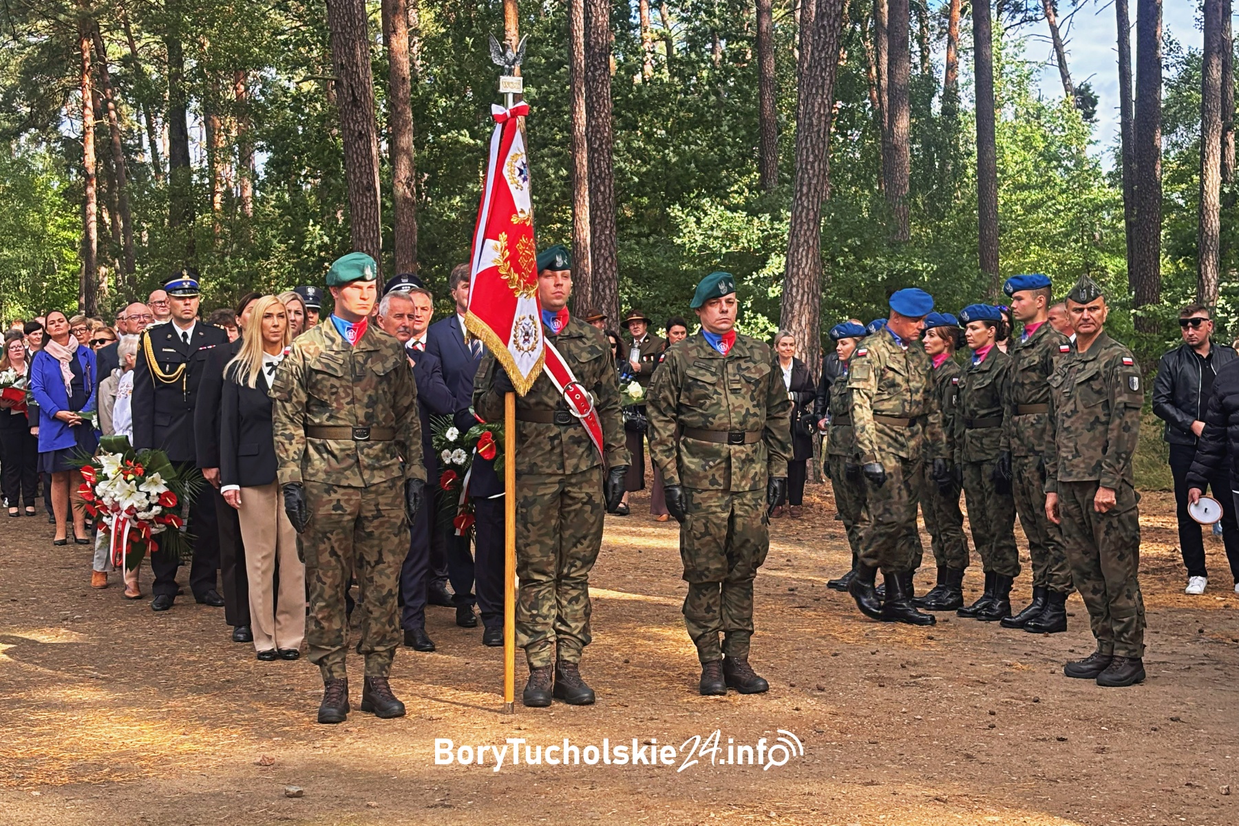 Uroczyste uczczenie pamięci z okazji 87 rocznicy wybuchu II wojny światowej przy Pomniku Pomordowanych w Rudzkim Moście (FOTO) 