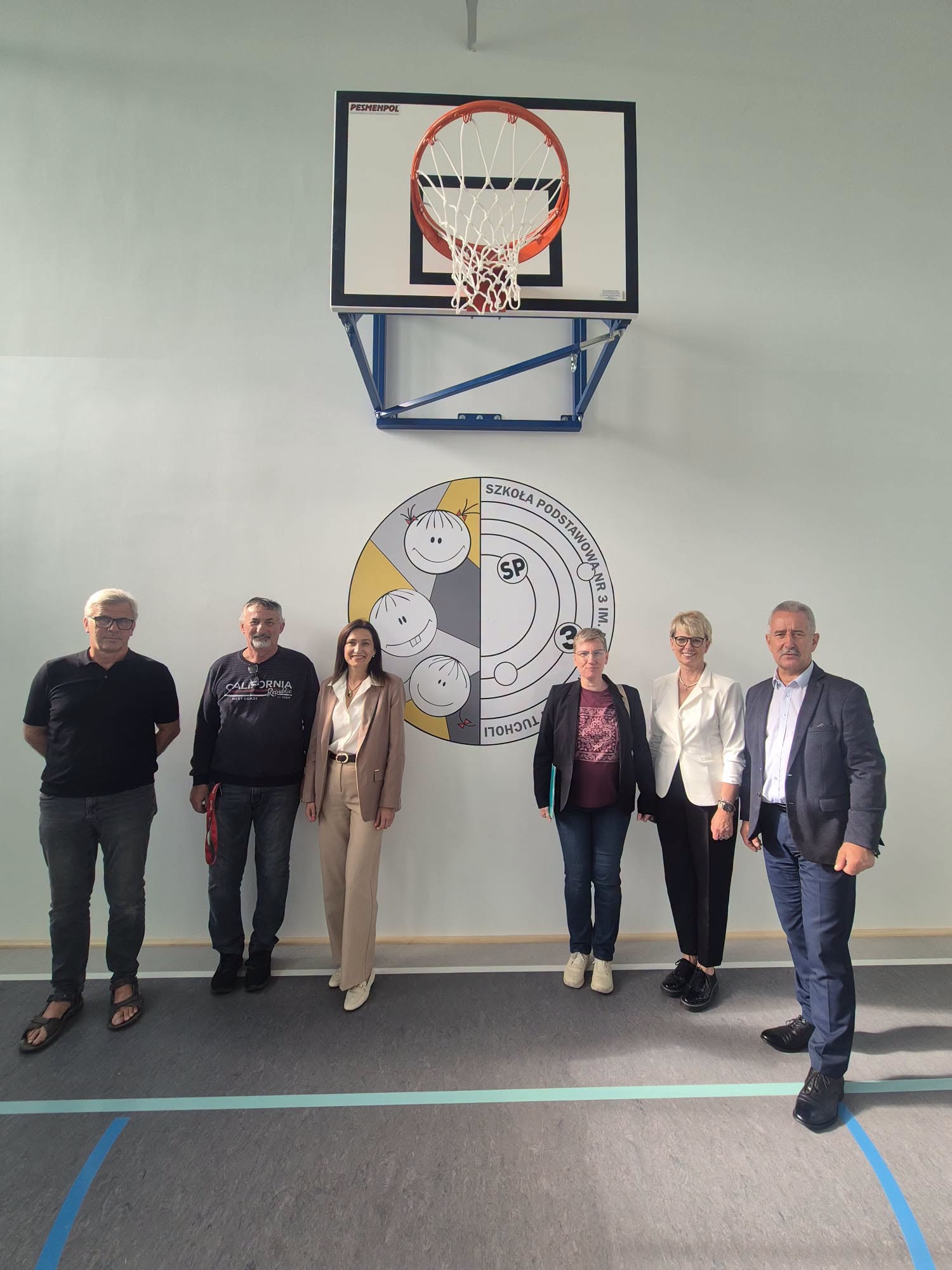 Sala gimnastyczna tucholskiej „Trójki” przeszła gruntowny remont (FOTO)