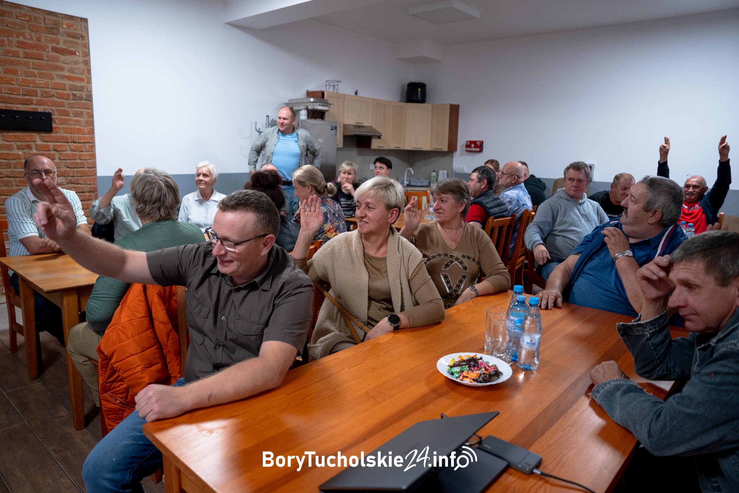 Cały budżet Kurczego pójdzie na drogę. Którą? (FOTO)