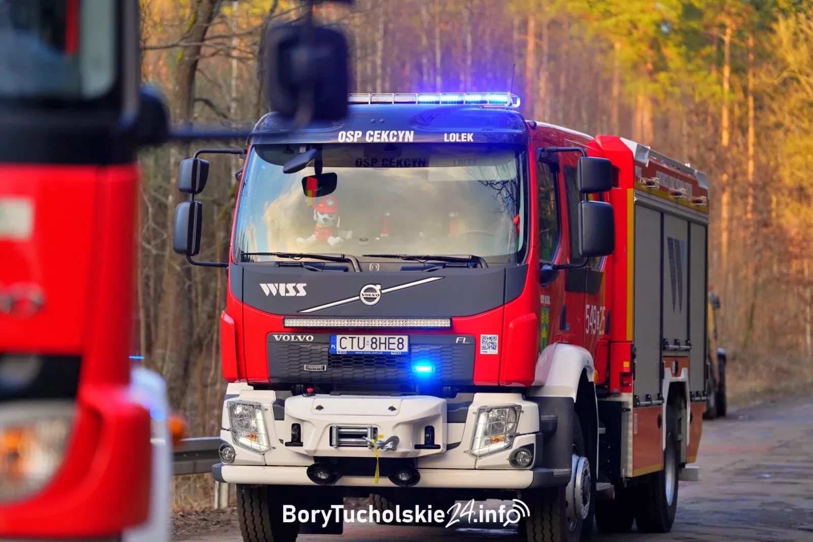 Śmiertelny wypadek w Cekcynie. Mężczyznę przygniótł pojazd