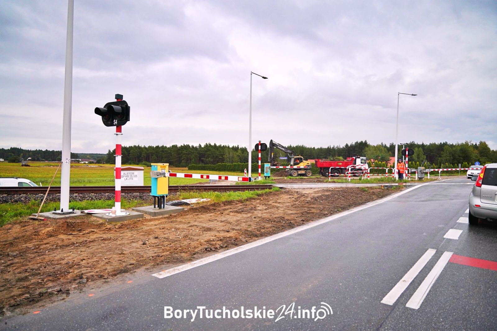 Rozpoczęły się prace na brakującym odcinku ścieżki rowerowej w Śliwicach (FOTO)