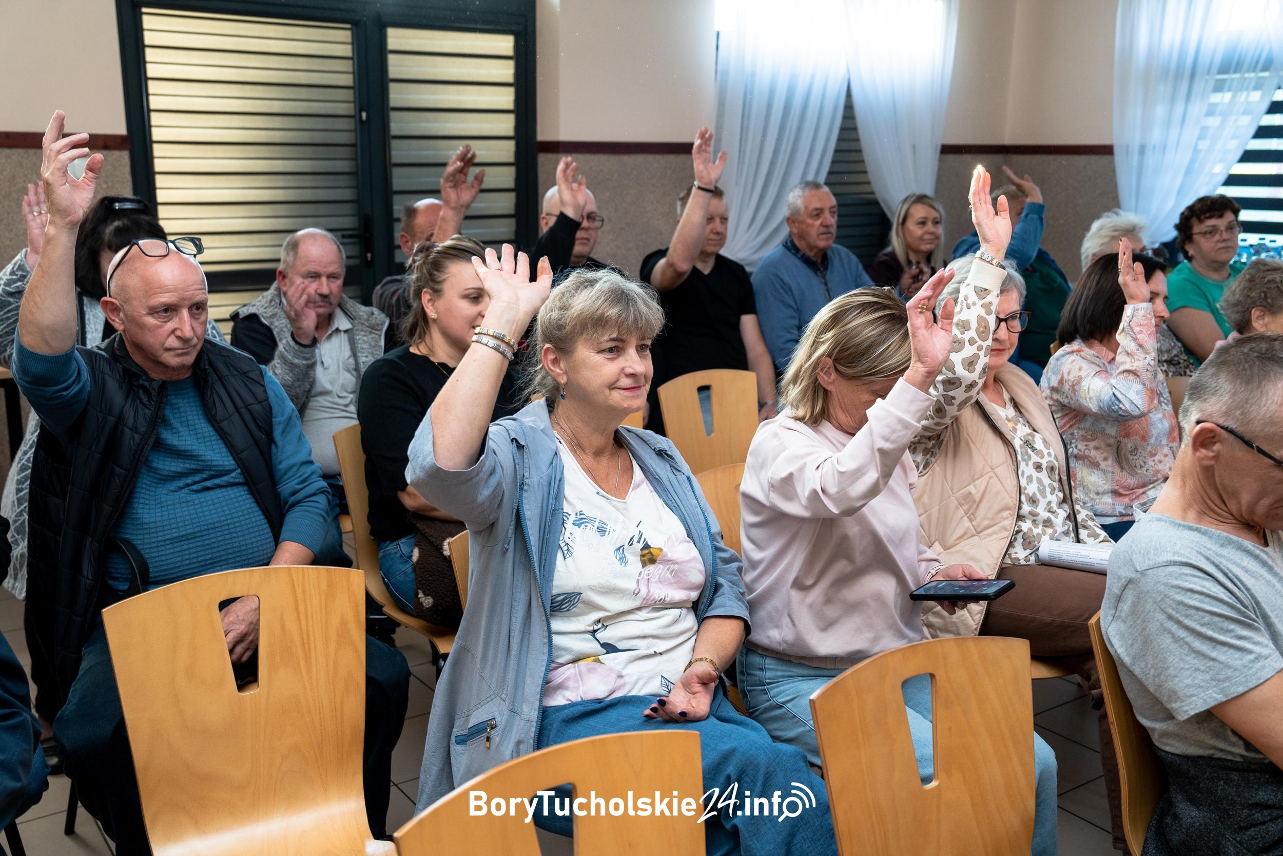 Zebranie wiejskie w Gutowcu. Na co mieszkańcy przeznaczyli fundusz? (FOTO)