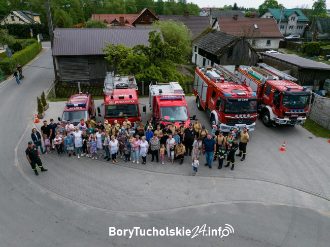 Parada wozów strażackich w Śliwicach (FOTO, WIDEO)