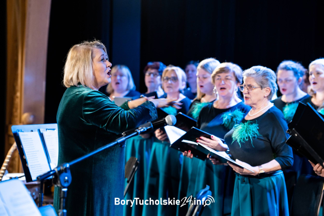 Koncert Chóru Lutnia w Czersku (FOTO, WIDEO)