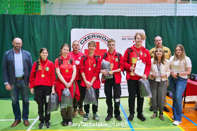 Młodzież sprawdziła swoje umiejętności. Rejonowe mistrzostwa pierwszej pomocy w Tucholi (FOTO, WIDEO)