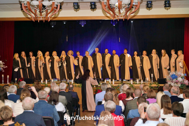 Tucholski Chór Gospel Ave świętował jubileusz 15-lecia (FOTO, WIDEO)