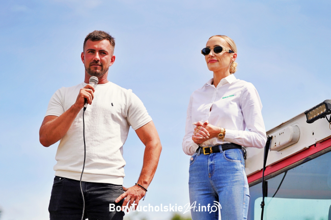 Rolnik NIEprofesjonalny zaprosił branżę do gminy Cekcyn. Trwa Demofarma (FOTO, WIDEO)