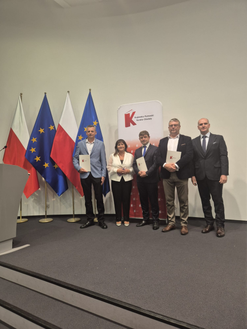 Trzech nowych nauczycieli dyplomowanych w powiecie tucholskim (FOTO)
