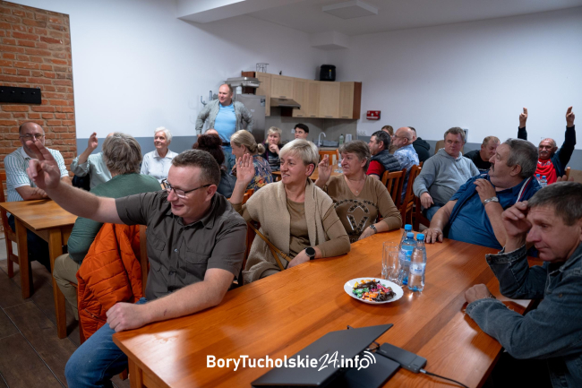 Cały budżet Kurczego pójdzie na drogę. Którą? (FOTO)
