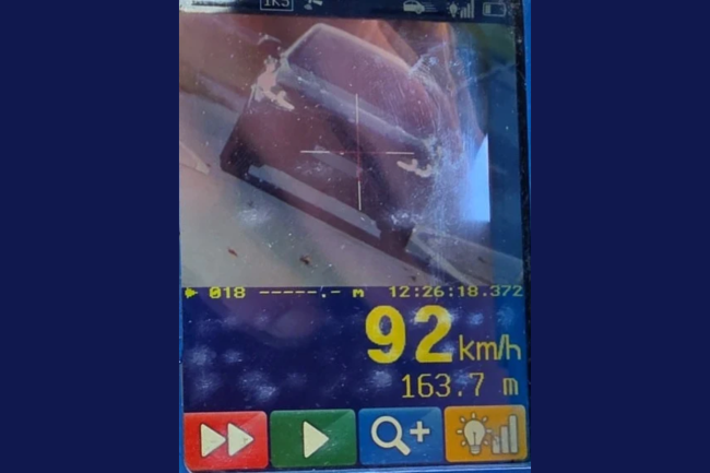 Pędziła 92 km/h na ograniczeniu do 40. 66-latka straciła prawo jazdy