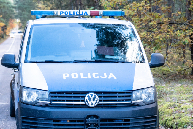 Szła nocą przez las. Poszukiwania 20-latki w gminie Śliwice
